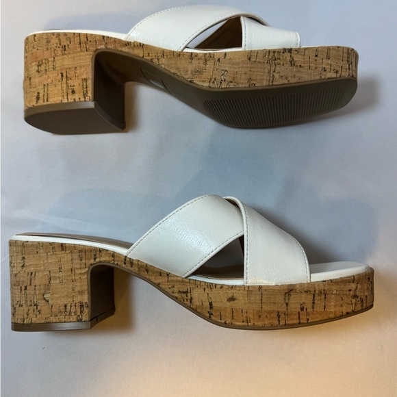 Life Stride White Cork Wedge Sandals Size 6.5 – Summer Slip-On Heels - Picture 2 of 9